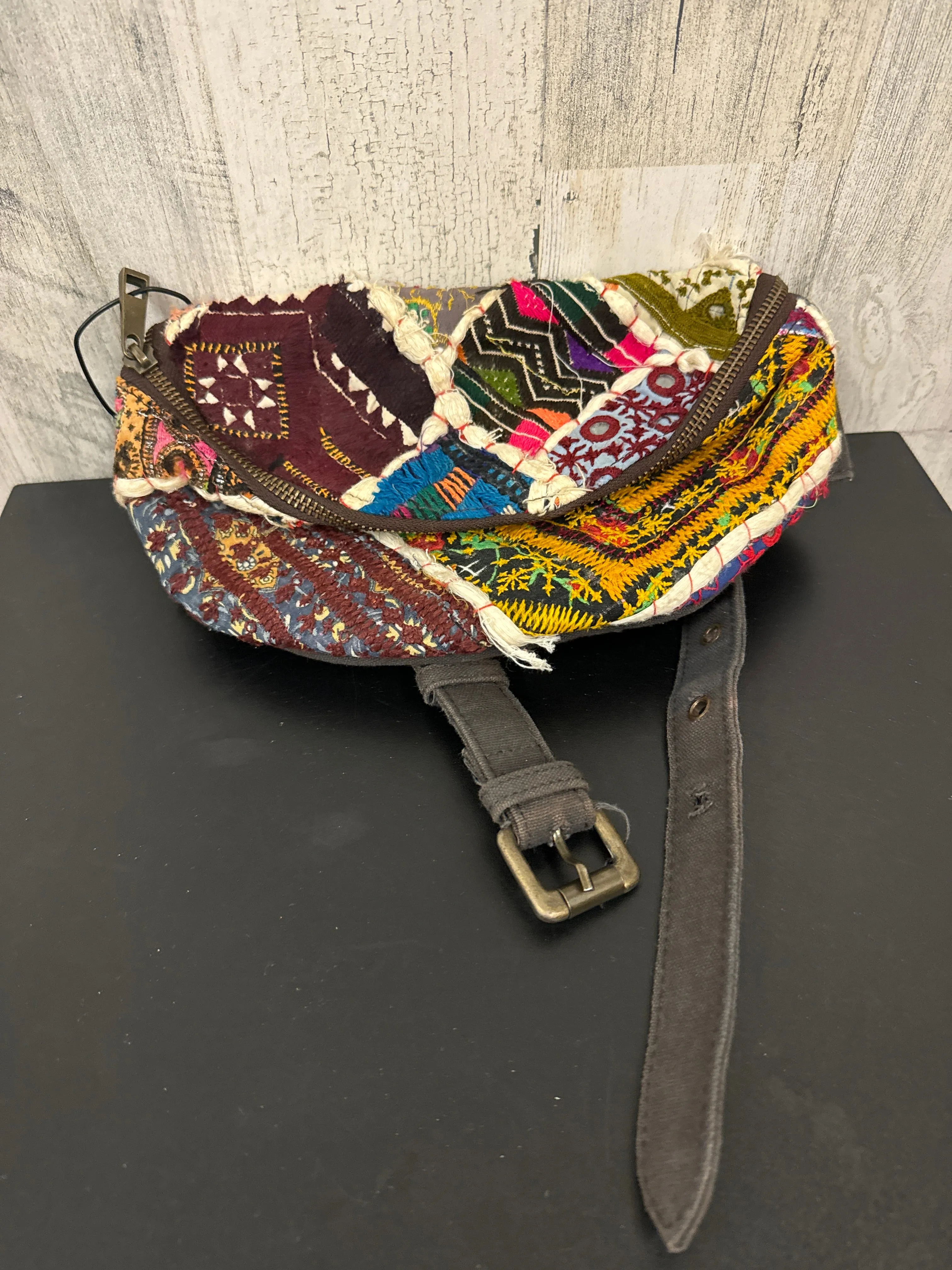 Belt Bag Earthbound, Size Medium