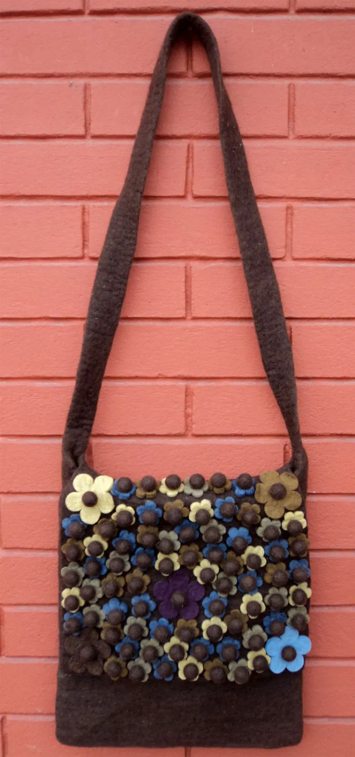 Brown Flower Felt Shoulder Bags