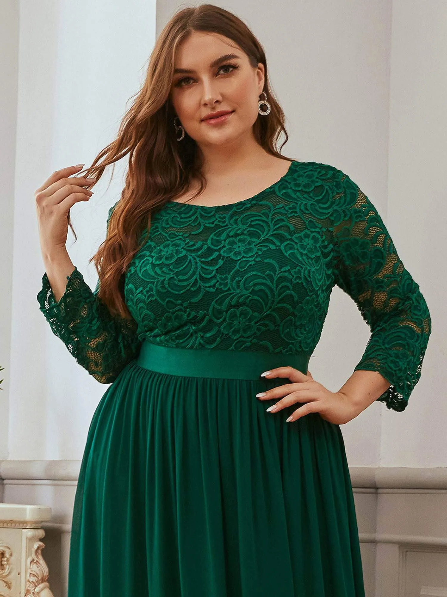 Simple Plus Size Lace Evening Dress with Half Sleeves